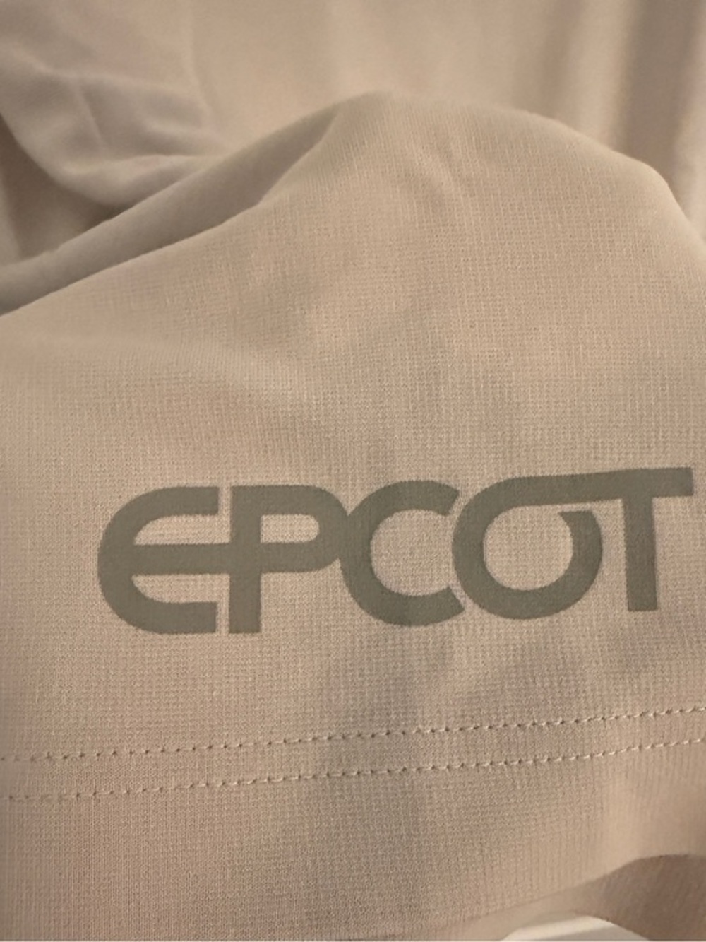 DISNEY WORLD EPCOT M Spaceship Earth Beige Soft Pullover Sweatshirt 3/4 Sleeves